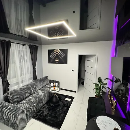 Apartament Luxe Z Bezplatnym Parkingiem Podziemnym Koszalin Exterior photo